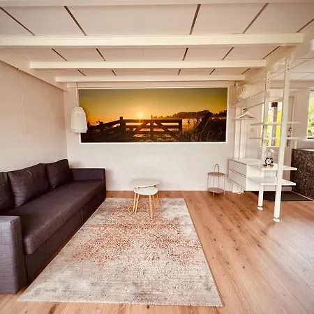 Aan De Dijk Dirkshorn