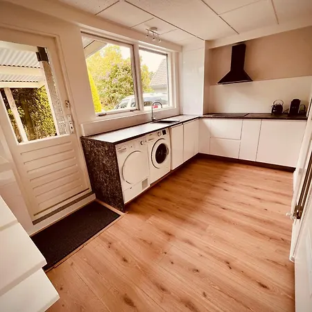 Aan De Dijk * Dirkshorn